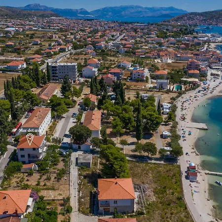 Διαμέρισμα Mar Deluxe No 3 *