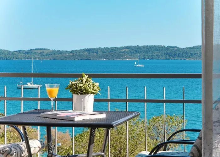 Mar Deluxe No 3 Apartman Trogir