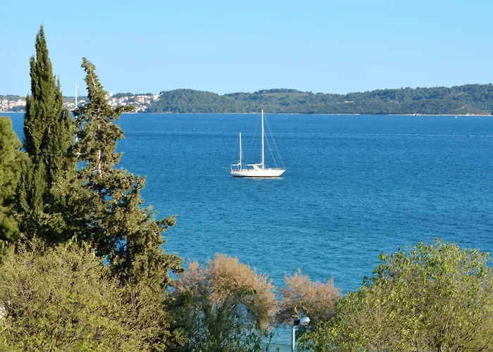 Mar Deluxe No 3 Apartman Trogir