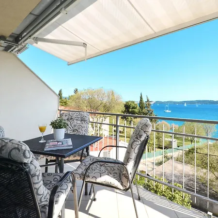 Apartment Mar Deluxe No 3 Trogir