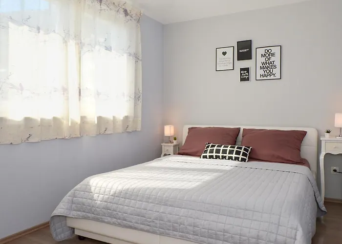 Mar Deluxe No 3 Trogir