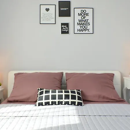 Apartment Mar Deluxe No 3 *